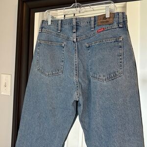 Wranglers men’s straight leg jeans